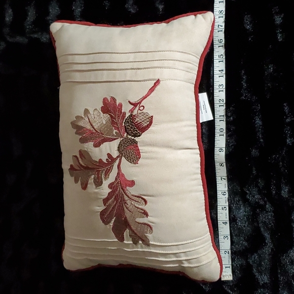 2 - MADISON PARK Jackson Blocks Faux Suede Accent Throw Pillows-Embroidered-EUC - Picture 7 of 16